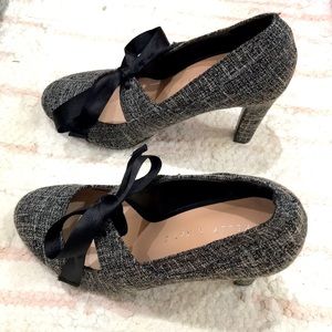 Kelly & Katie Linosa Pump, NWOT